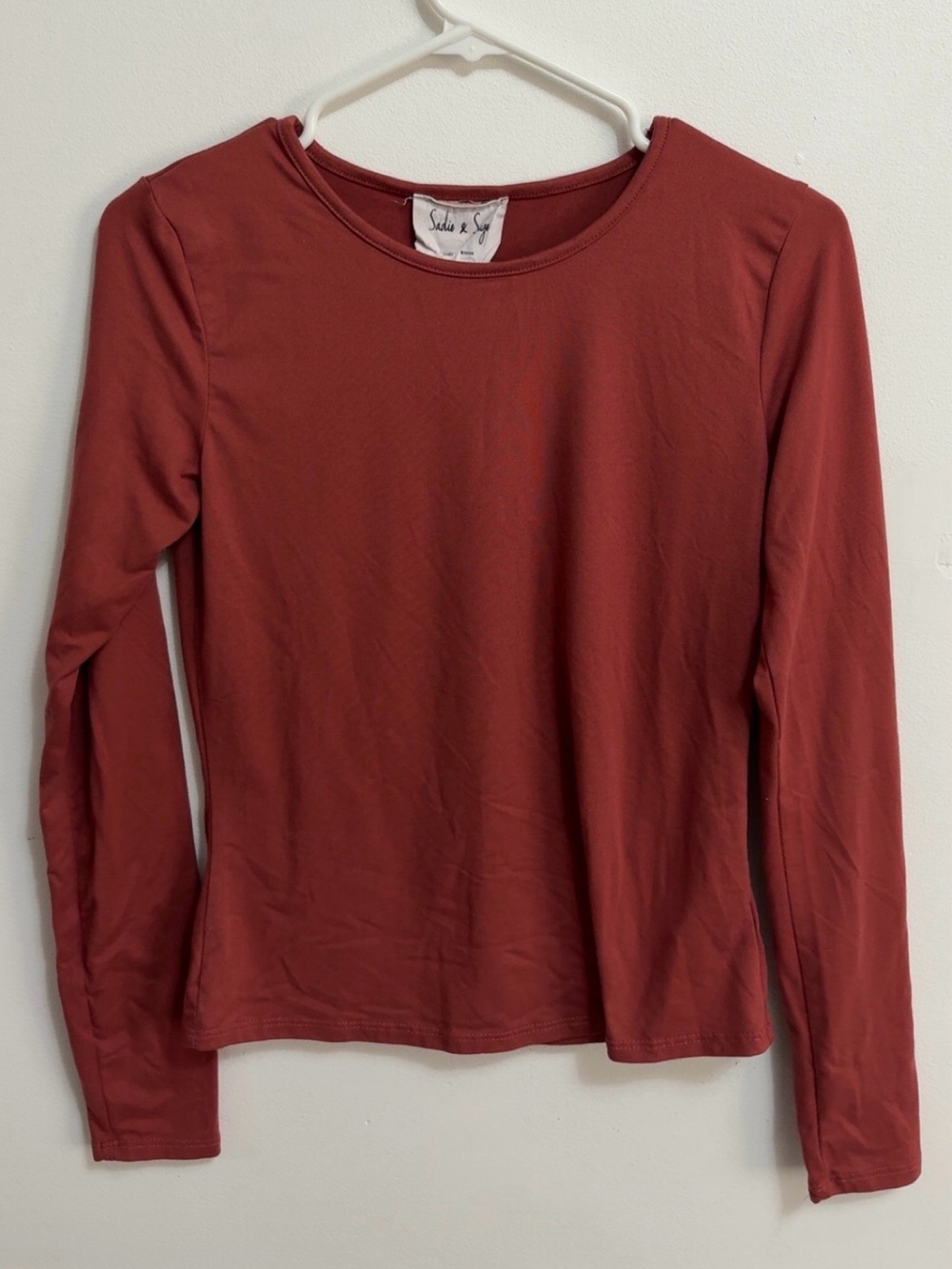 Sadie & Sage Long Sleeve Crewneck Top - Rust Red